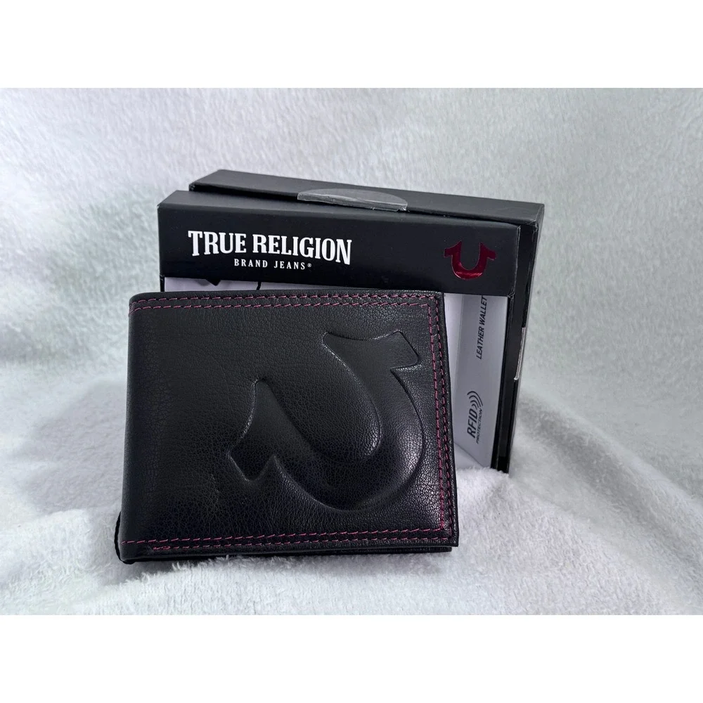 True Religion Black Leather Bifold Wallet Horseshoe Logo w/ Box NWT